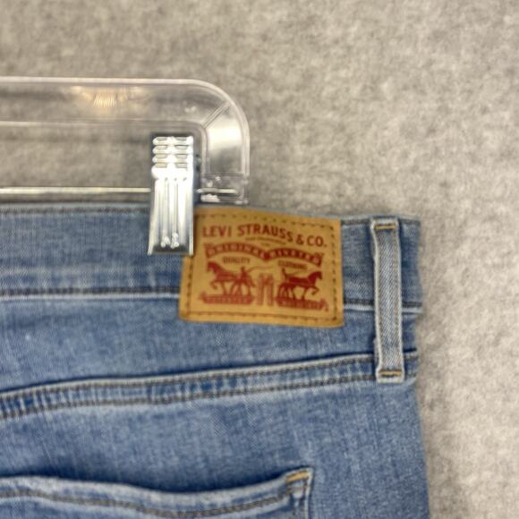 Levi’s 311 Shaping Skinny Jeans 👖 Light Wash Women’s 33 - Picture 8 of 9